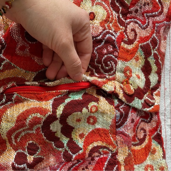 Elegant Multicolor Patterned Skirt fits women’s XS - Picture 13 of 14